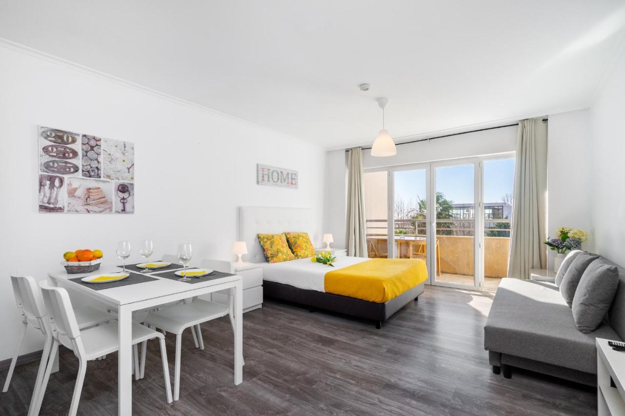 Praia Da Rocha, 4G Jardins Da Rocha, Sunny Studio, Air Conditioning, Two Pools, Internet, Parking, By Ig 波尔蒂芒 外观 照片